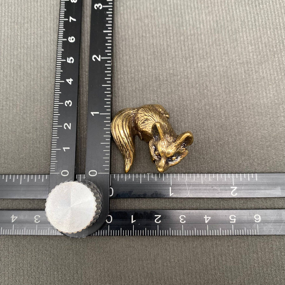 Brass Crouching Fox Crafts Decoration Desktop Ornaments
