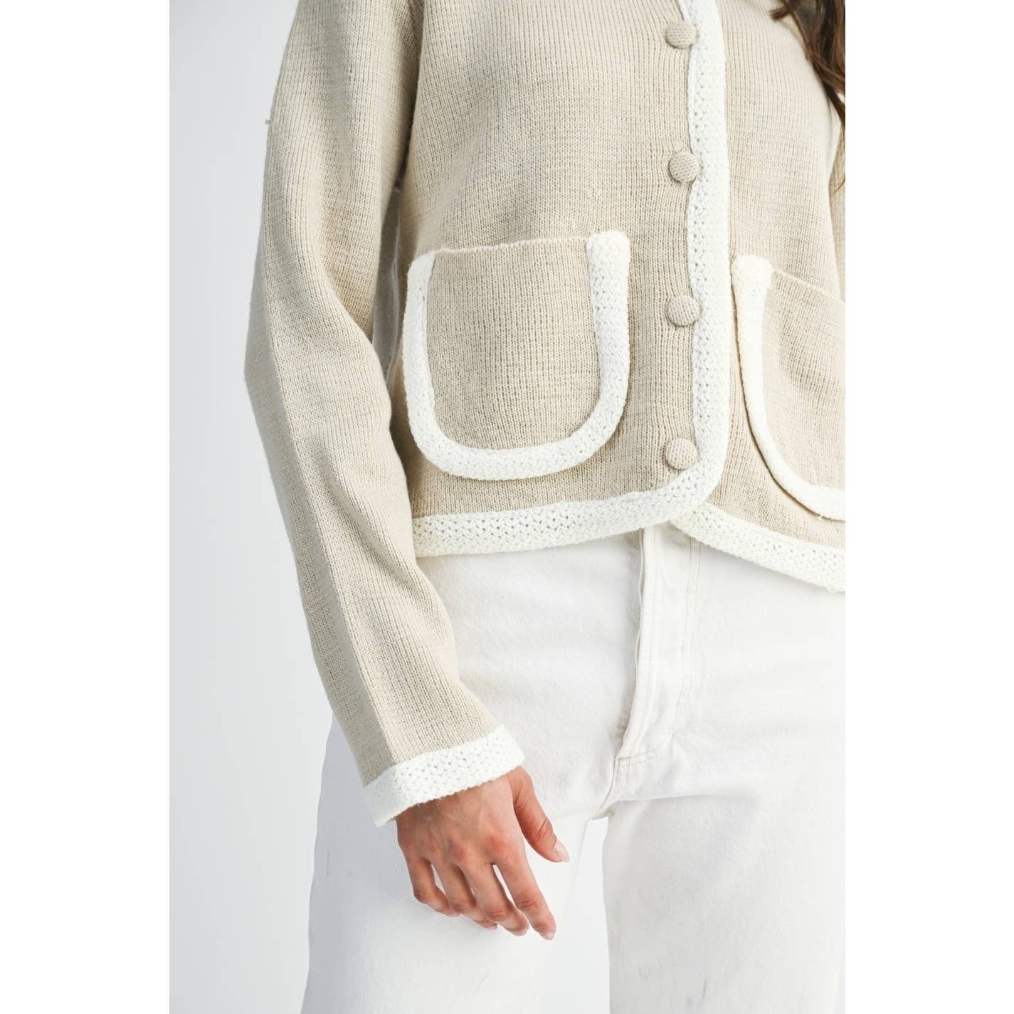 Stylish Knit Cardigan With Pocket Detail
