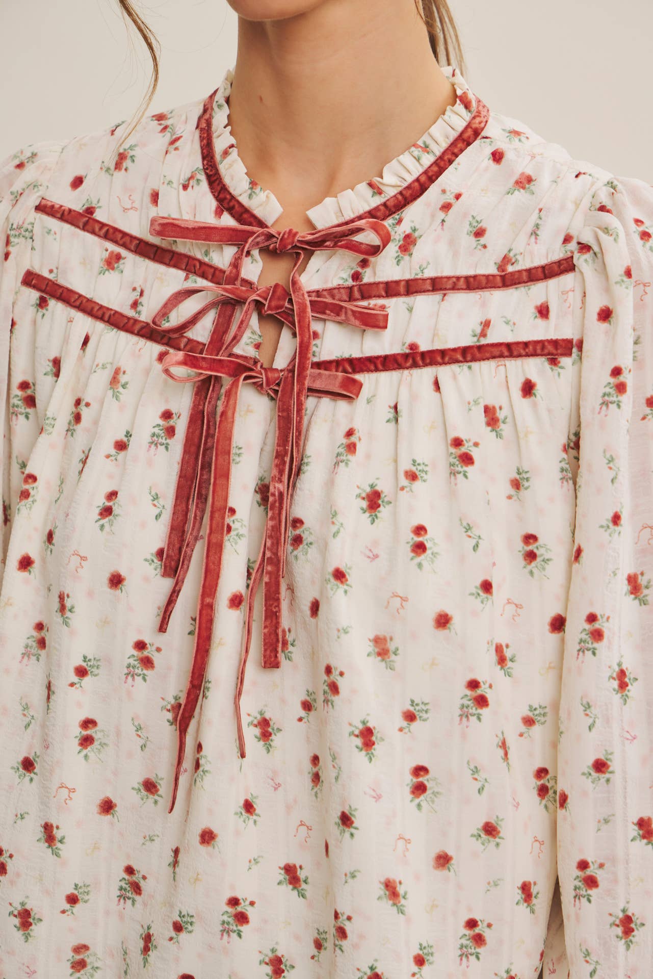 BREEZY FALL DAYS VELVET FLORAL BLOUSE WITH DELICATE RUFFLES
