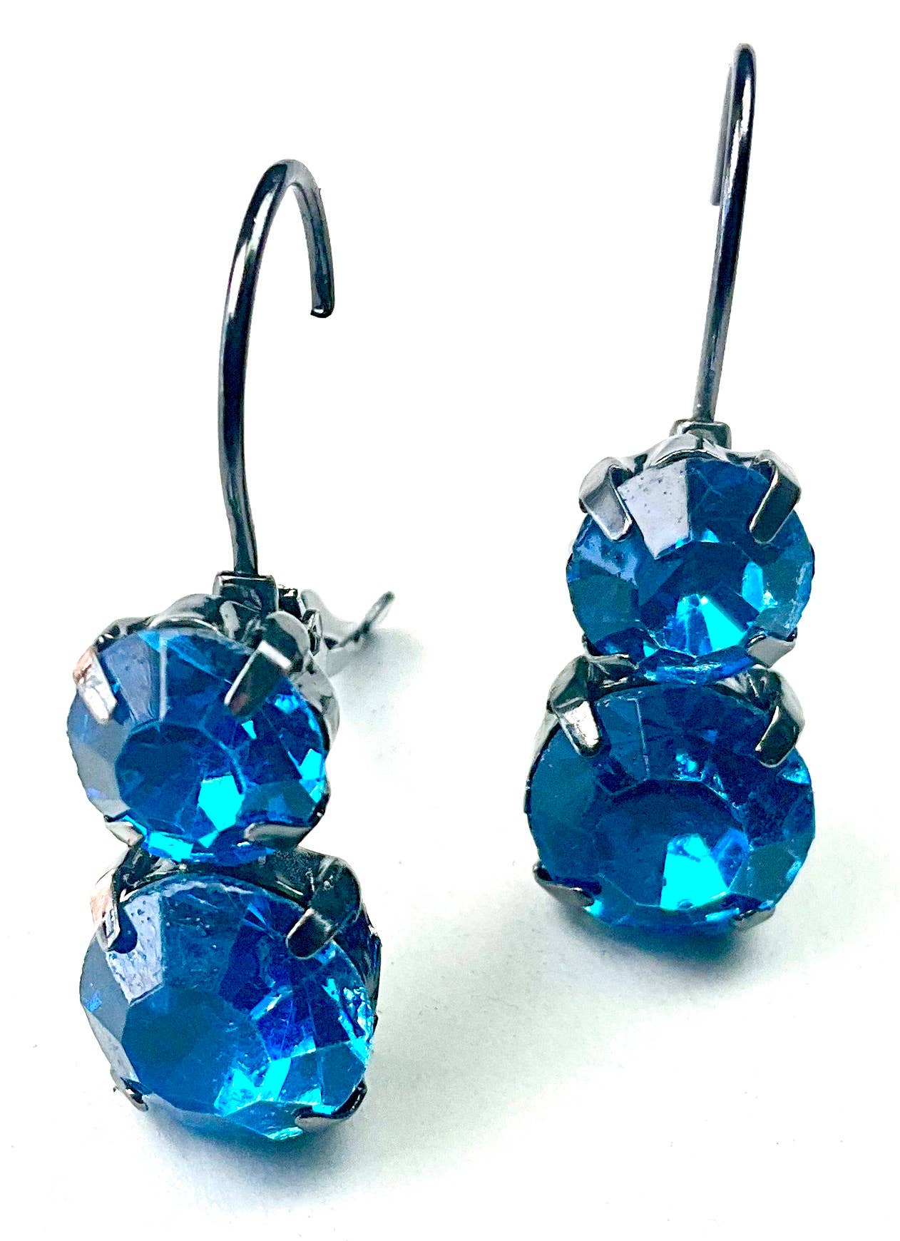 RC041E ER-DBL.Rhinestone On Latch / Capri Blue