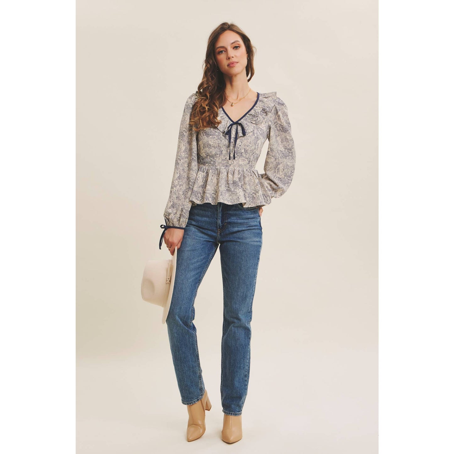 TOILE PRINTED BABYDOLL BLOUSE WITH BALLOON SLEEVES