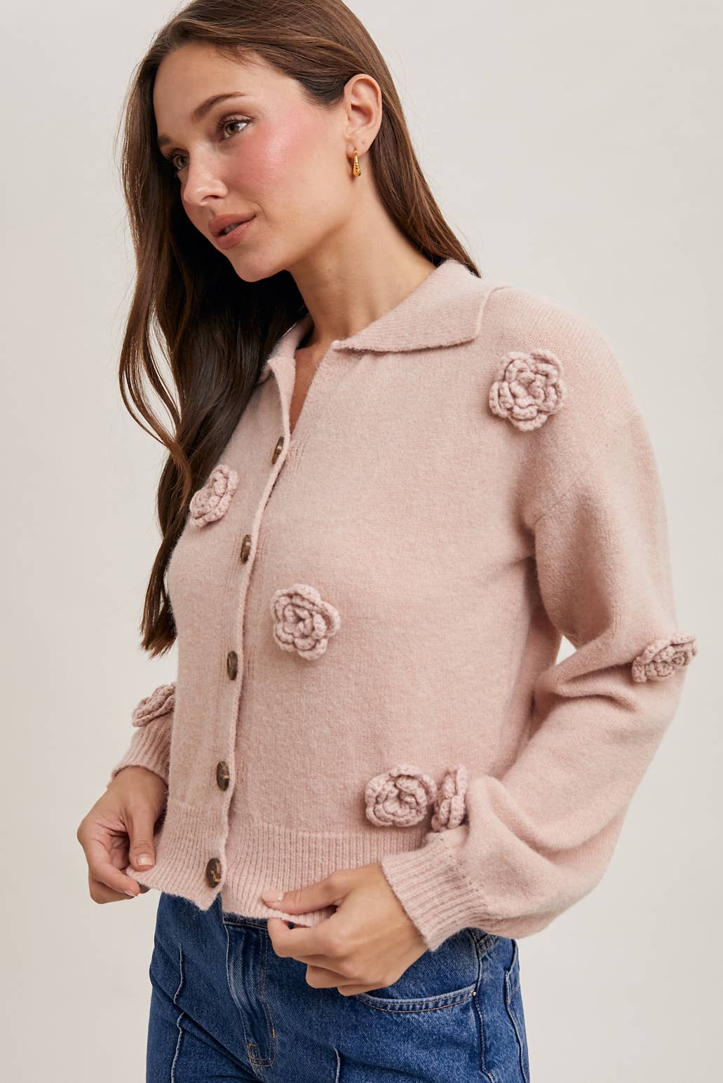 FLORAL EMBROIDERY BUTTON DOWN COLLAR KNIT CARDIGAN