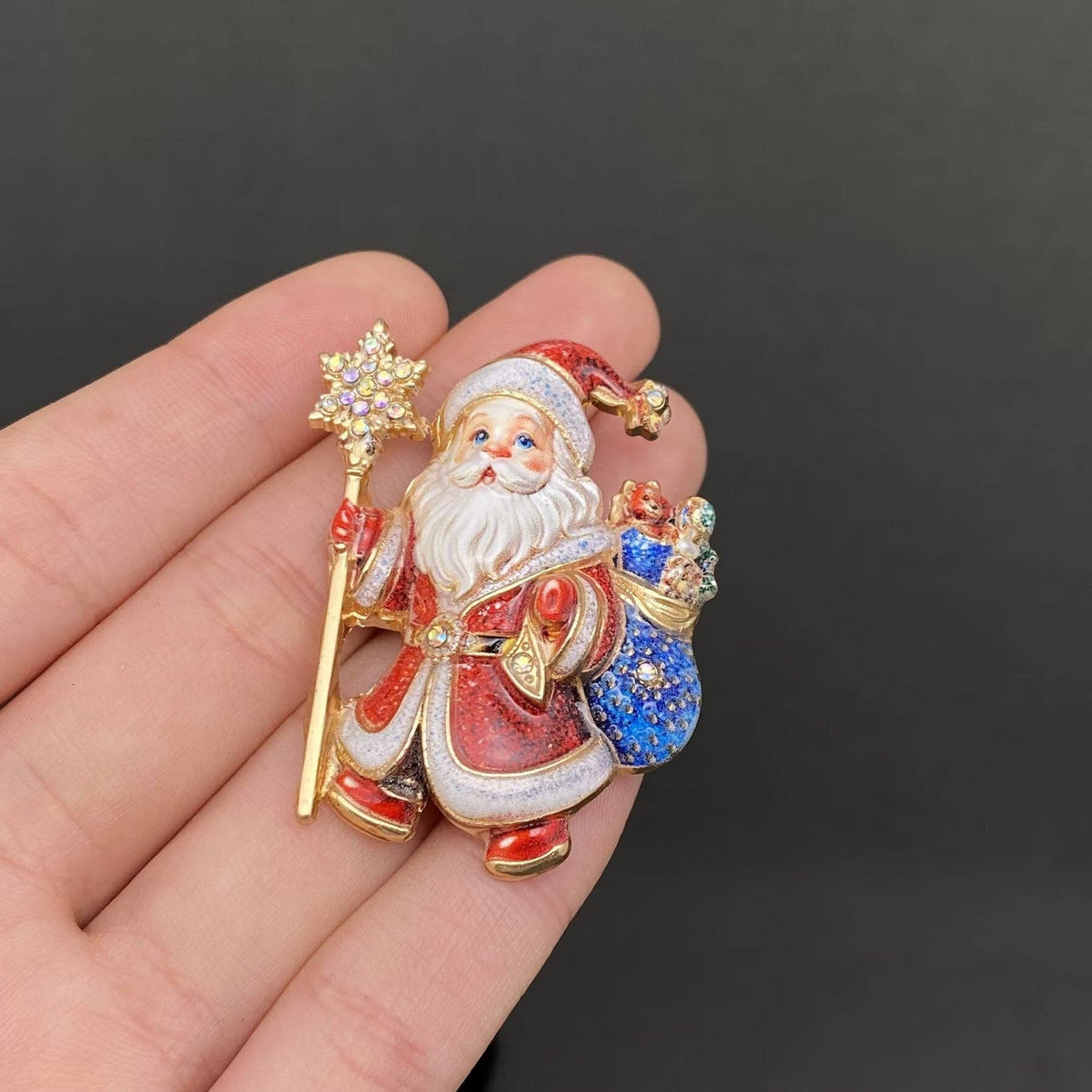 Christmas Santa Claus Brooch