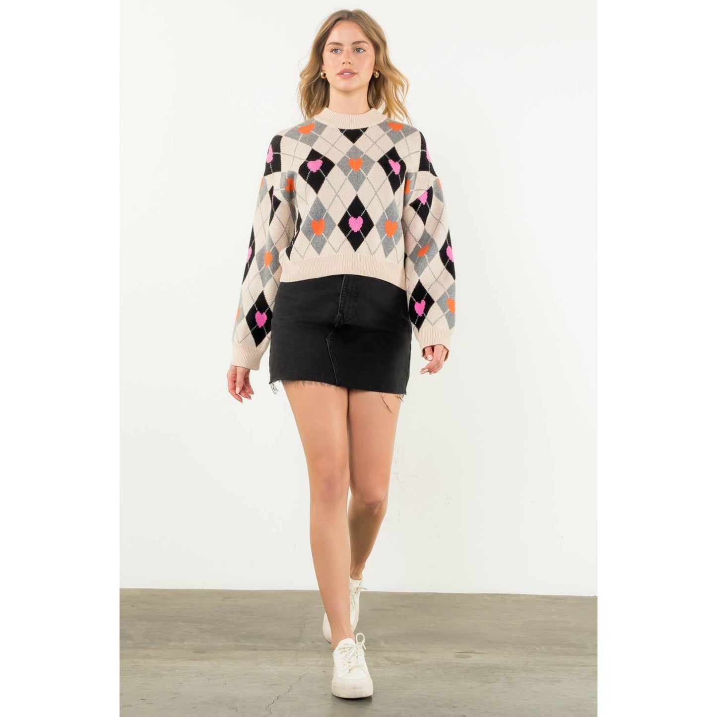 LAST CHANCE - Argyle Pattern Knit Sweater - size M