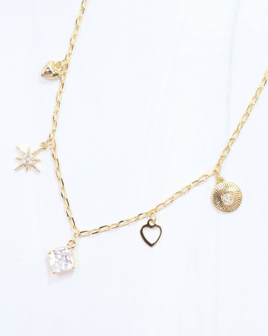 Helen Charm Necklace Gold