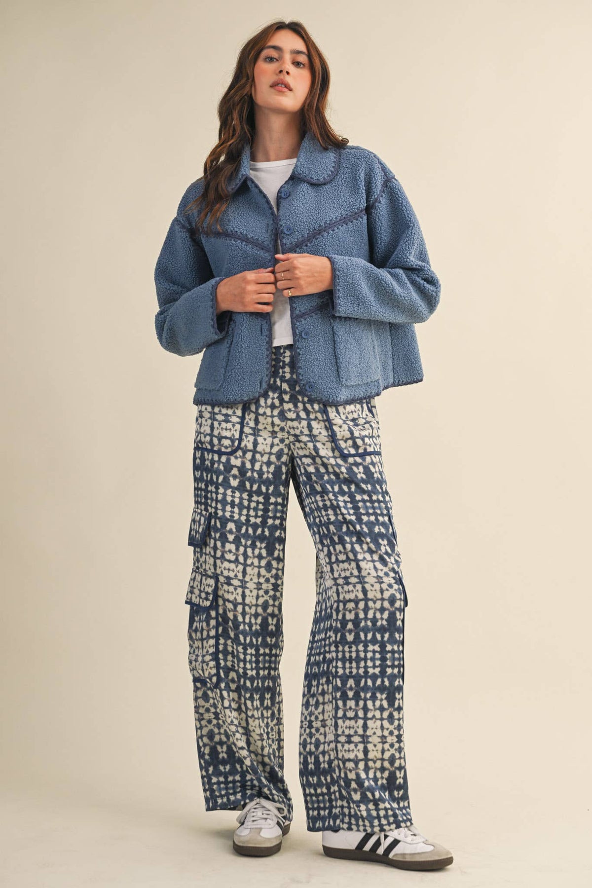 FAUX SHERPA FLEECE JACKET WITH BLANKET STITCH