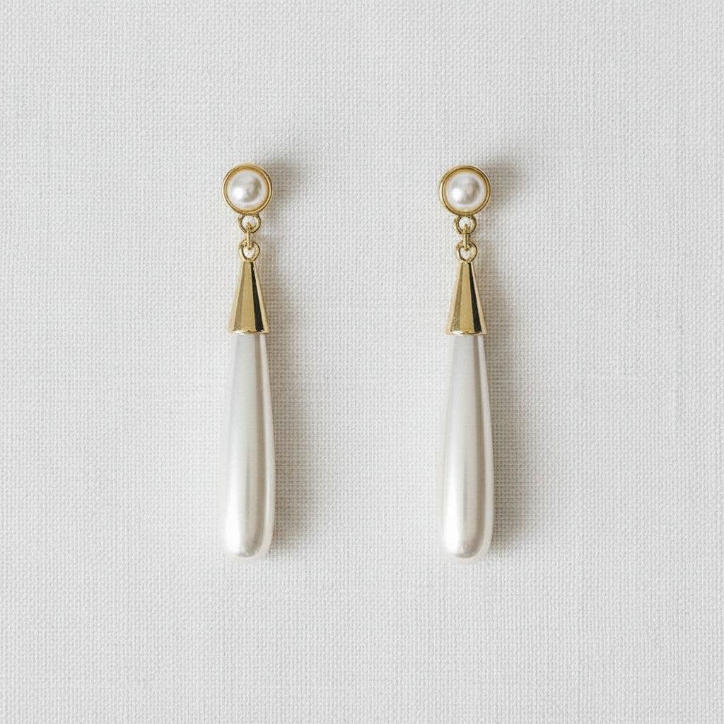 Elegant Water Drop Pearl Earrings