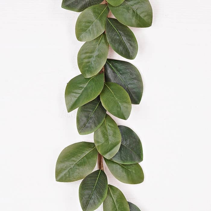 4ft Sweetbay Magnolia Leaves Garland