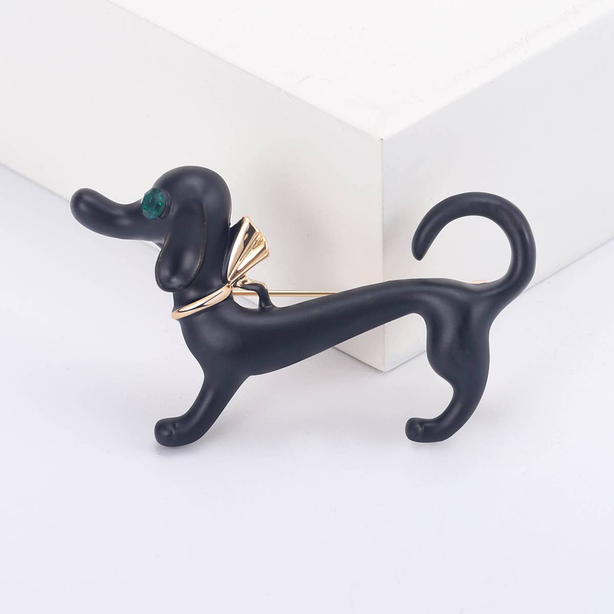 Cute Enamel Dachshund Dog Brooch, Stylish Dog Lapel Pin