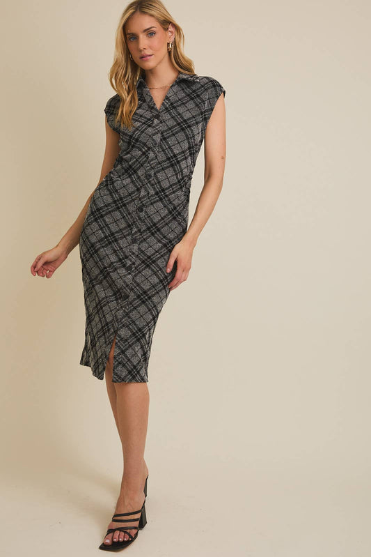 COLLARED SLEEVELESS BUTTON DOWN PLAID MIDI DRESS