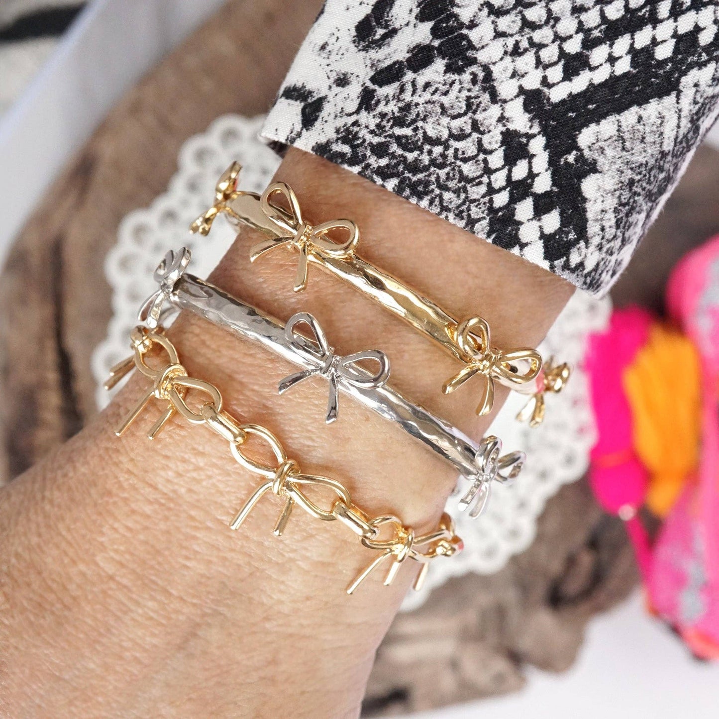 Bow Bangle Bracelet - Silver Tone