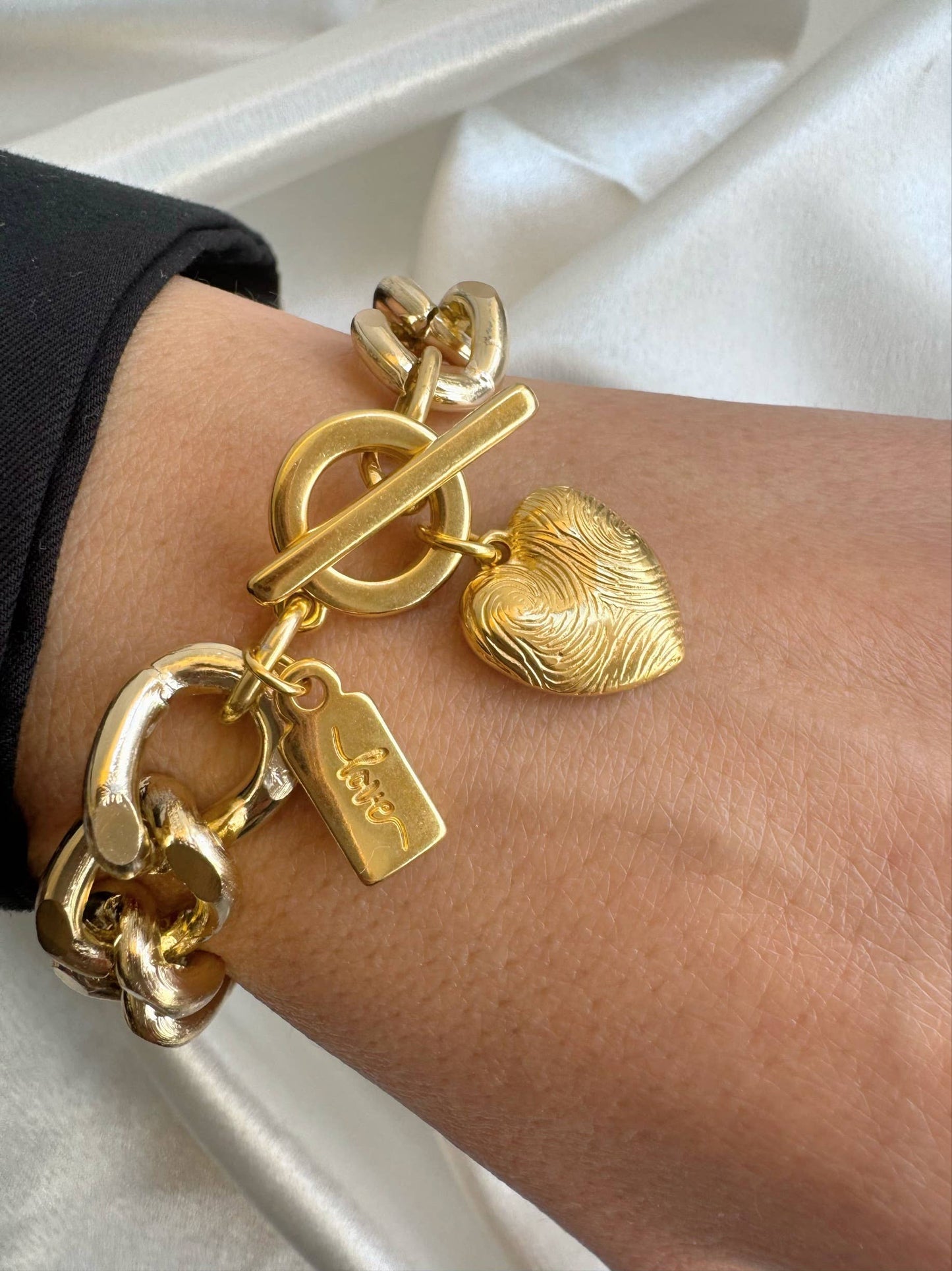 Gold Chunky Heart Charm Bracelet