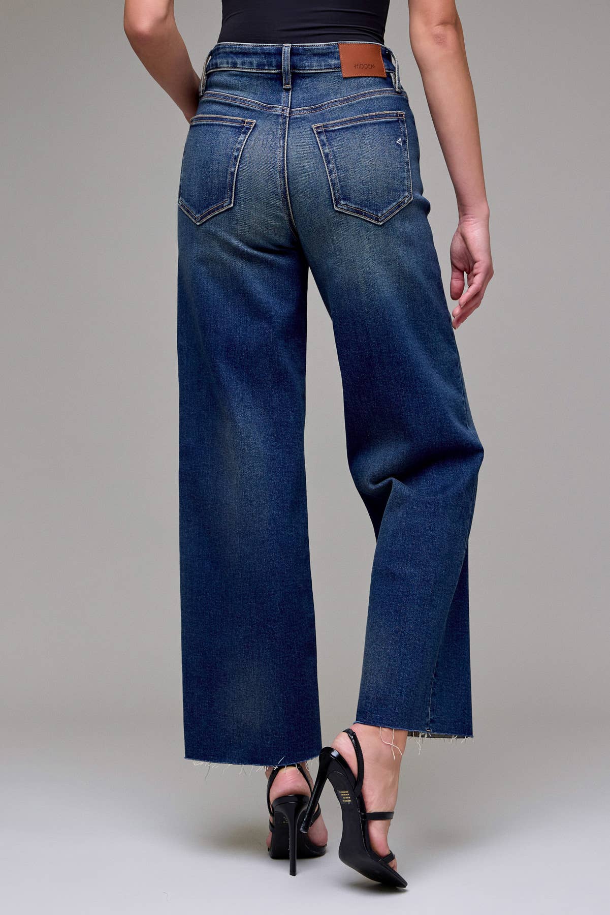 Dark Vintage Clean Stretch Jeans