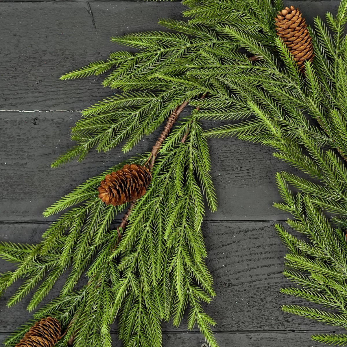 4.5ft Garland-Evergreen Norfolk Pine w.Long Pinecone