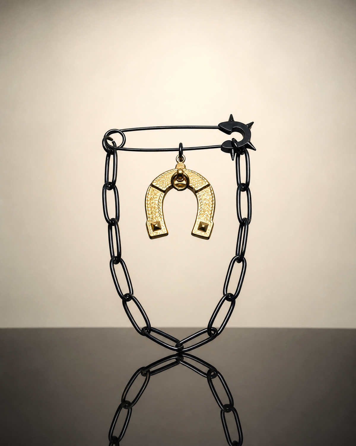 Gold Horseshoe Pin Brooch | Lucky Charm Chain Safety Pin