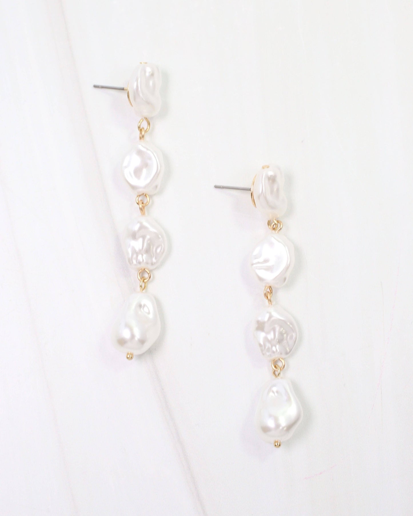 Woodward Baroque Pearl Dangle Earring Cream