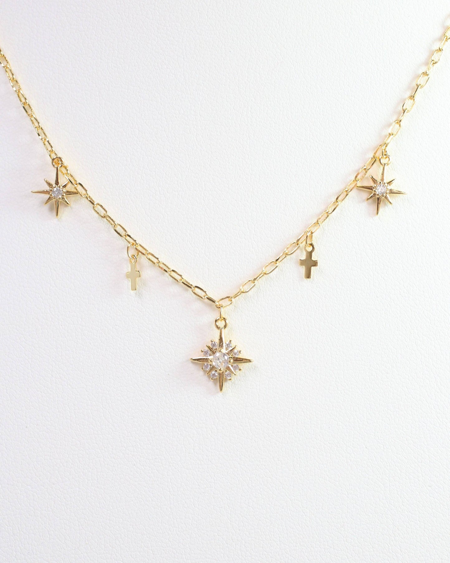 Rozzie Charm Necklace Gold