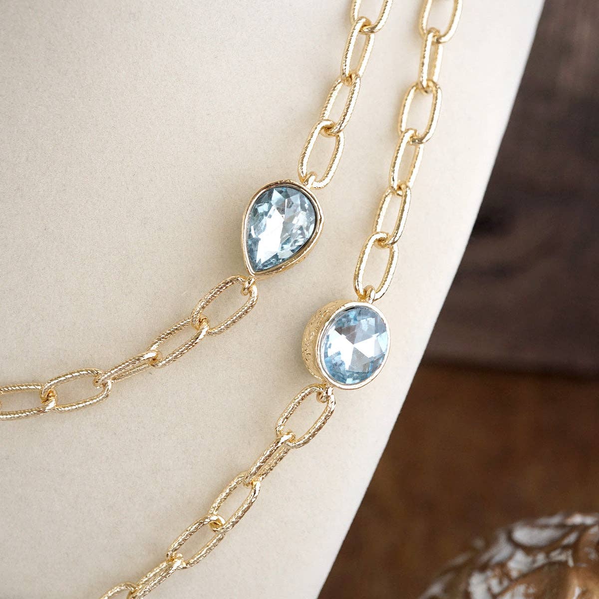 Brilliant Bond – Long Crystal Station Necklace
