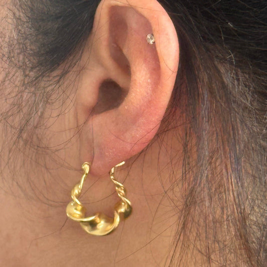 Twisted Ribbon Earring |Hoops |Stylish Gold Hoops|18K Gold
