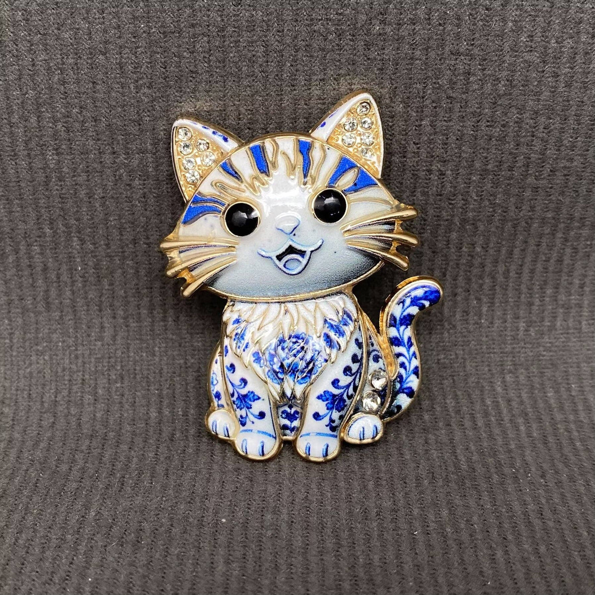 Rhinestone Inlaid Enamel Cat Brooch