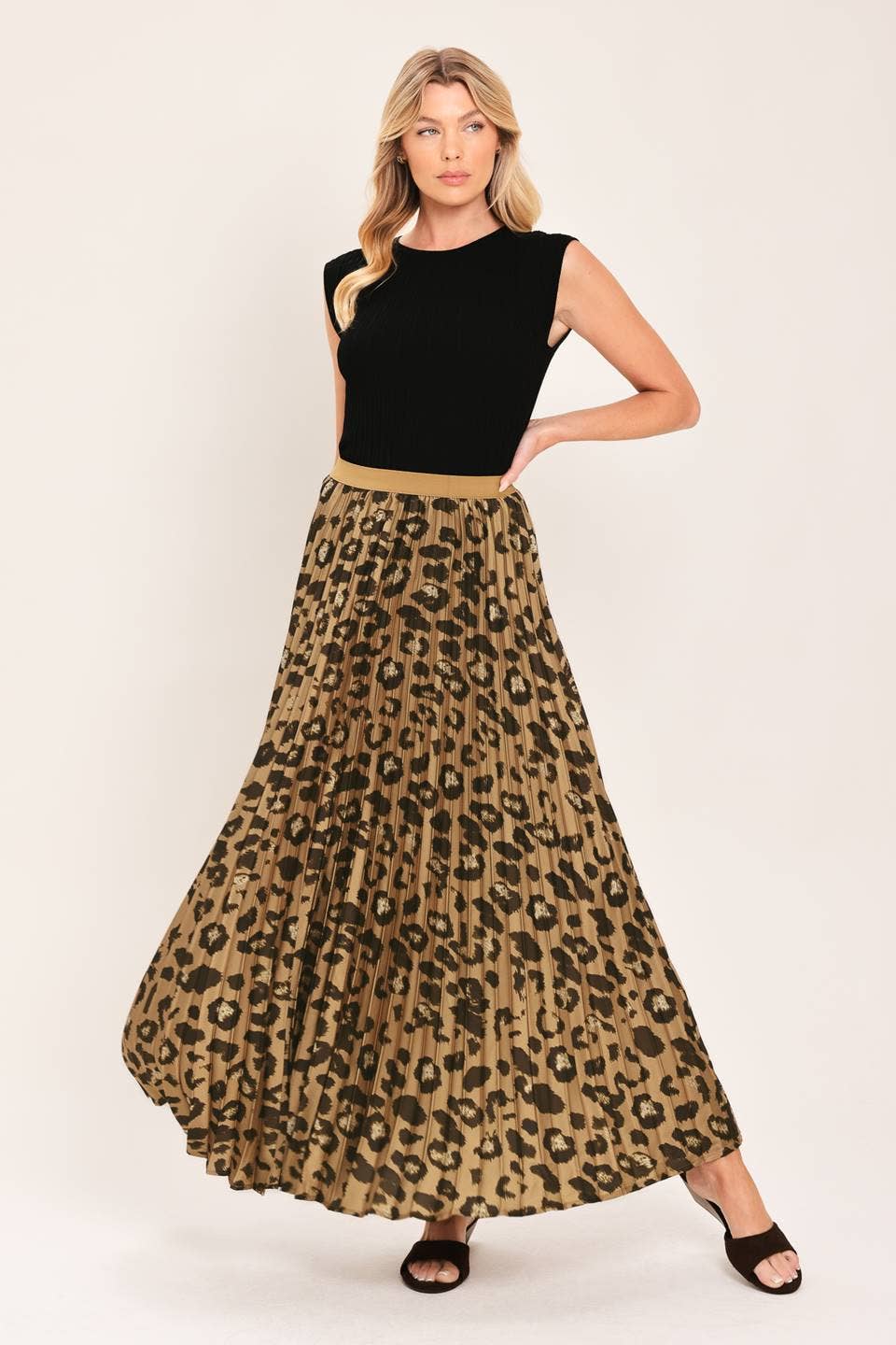 Pleated Leopard Maxi Skirt