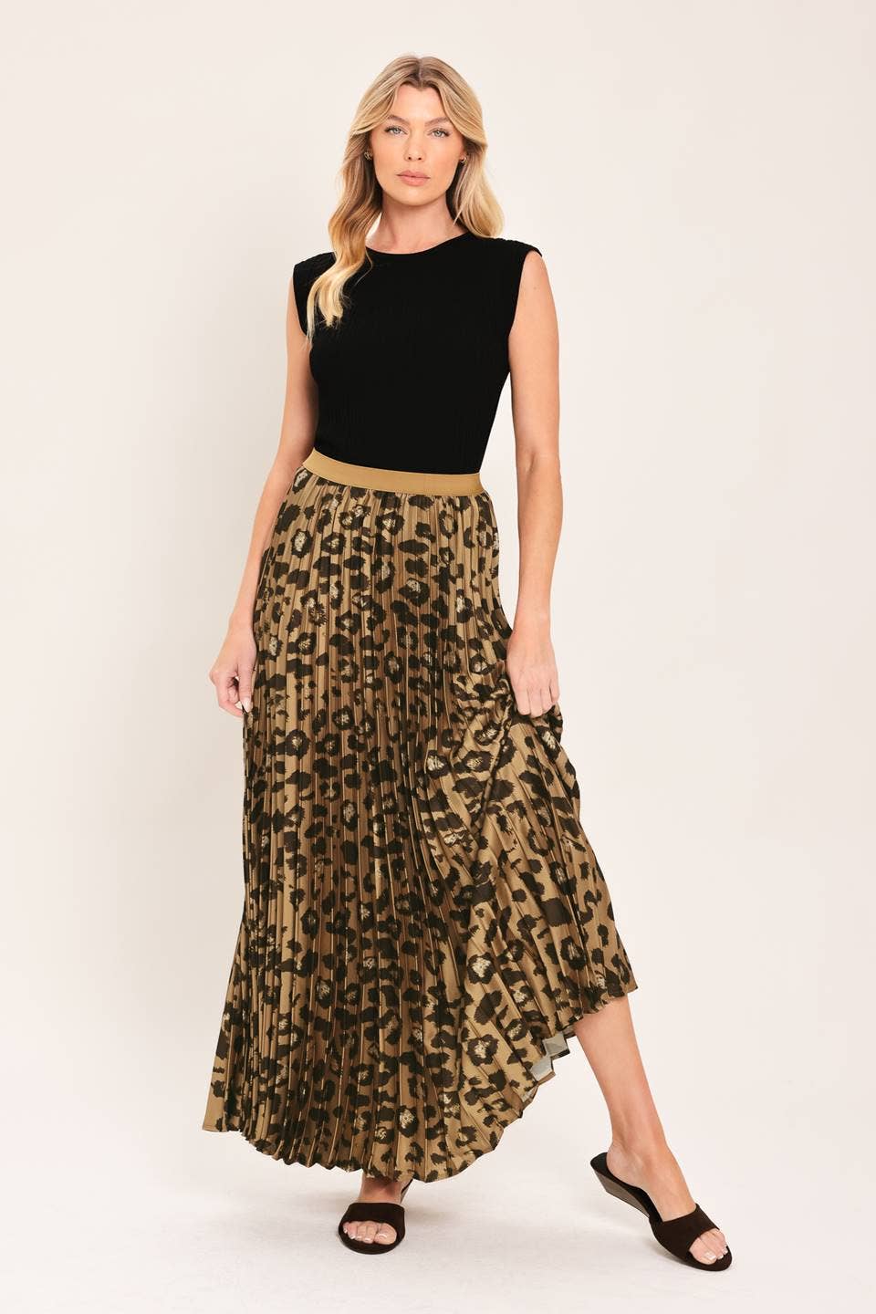 Pleated Leopard Maxi Skirt
