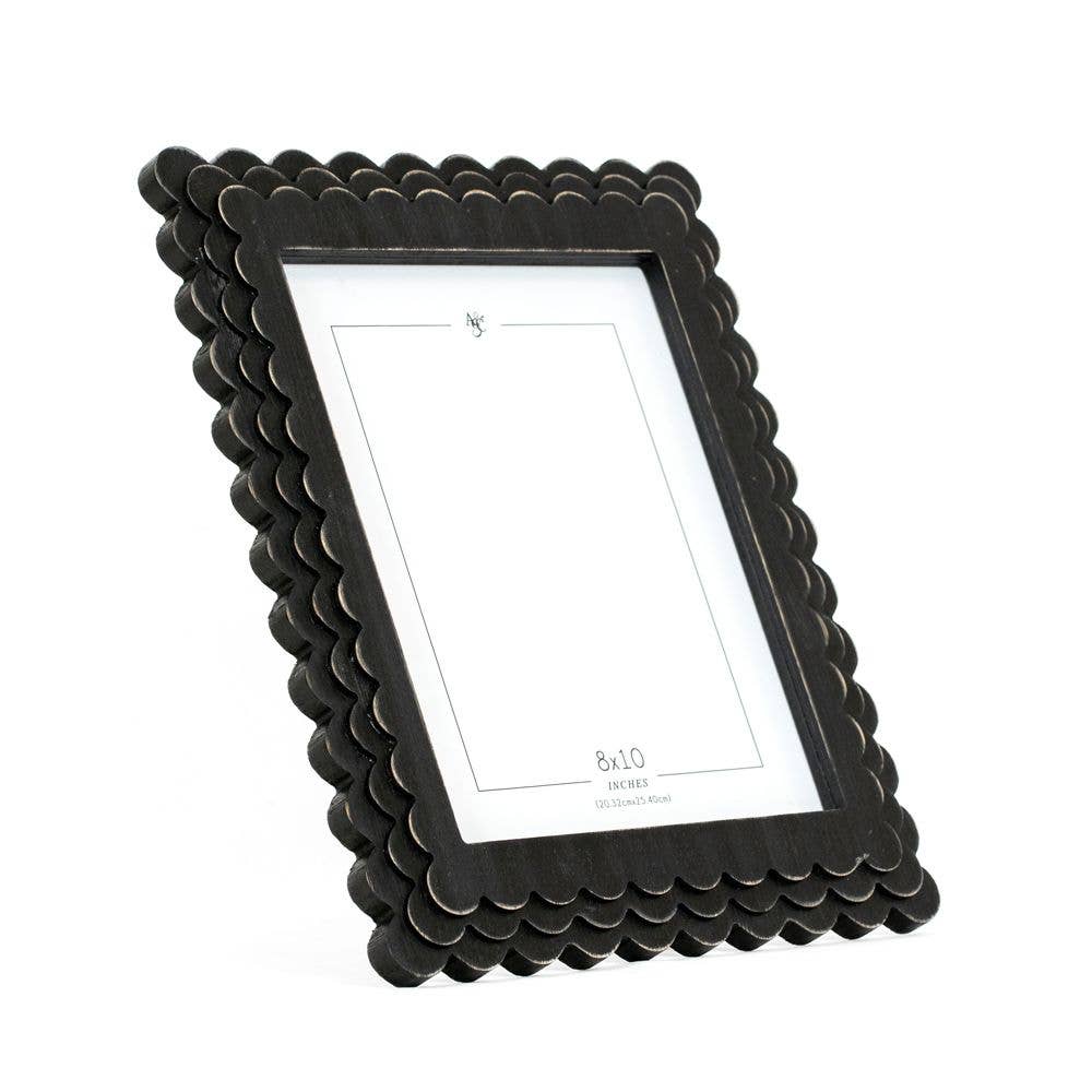 12x14 wood scallop photo frame (8x10 pic) Home Decor