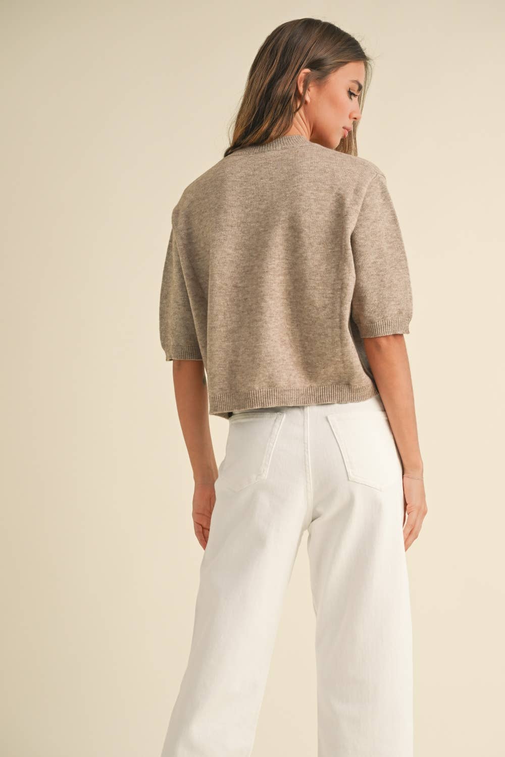 SHORT SLEEVE SWEATER TOP
