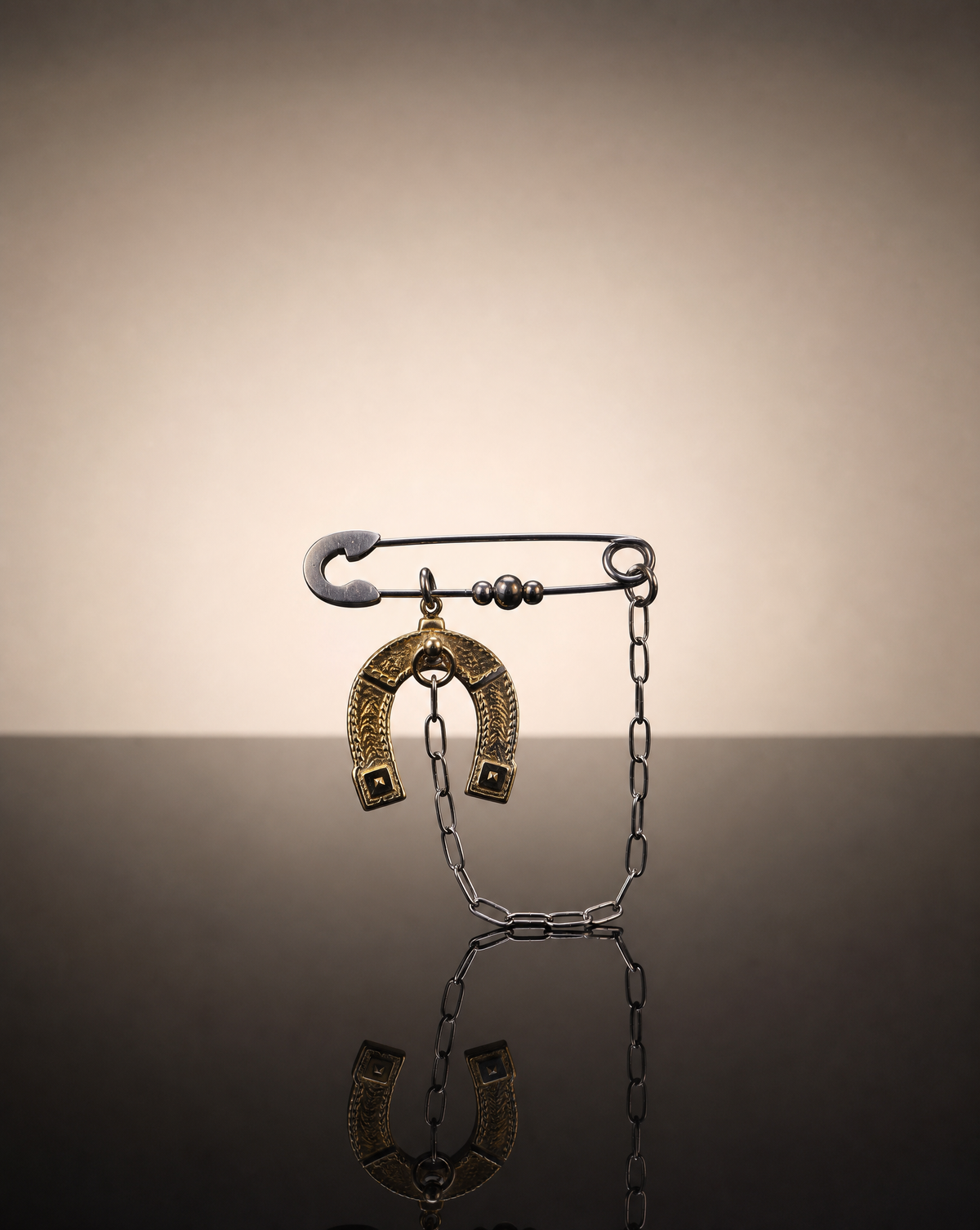 Gold Horseshoe Pin Brooch | Lucky Charm Chain Safety Pin