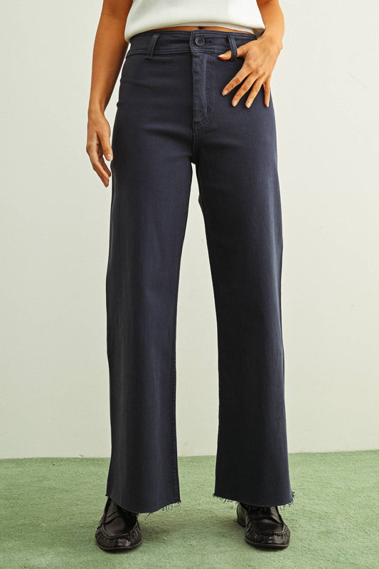 STRAIGHT LEG MAROON DENIM PANTS