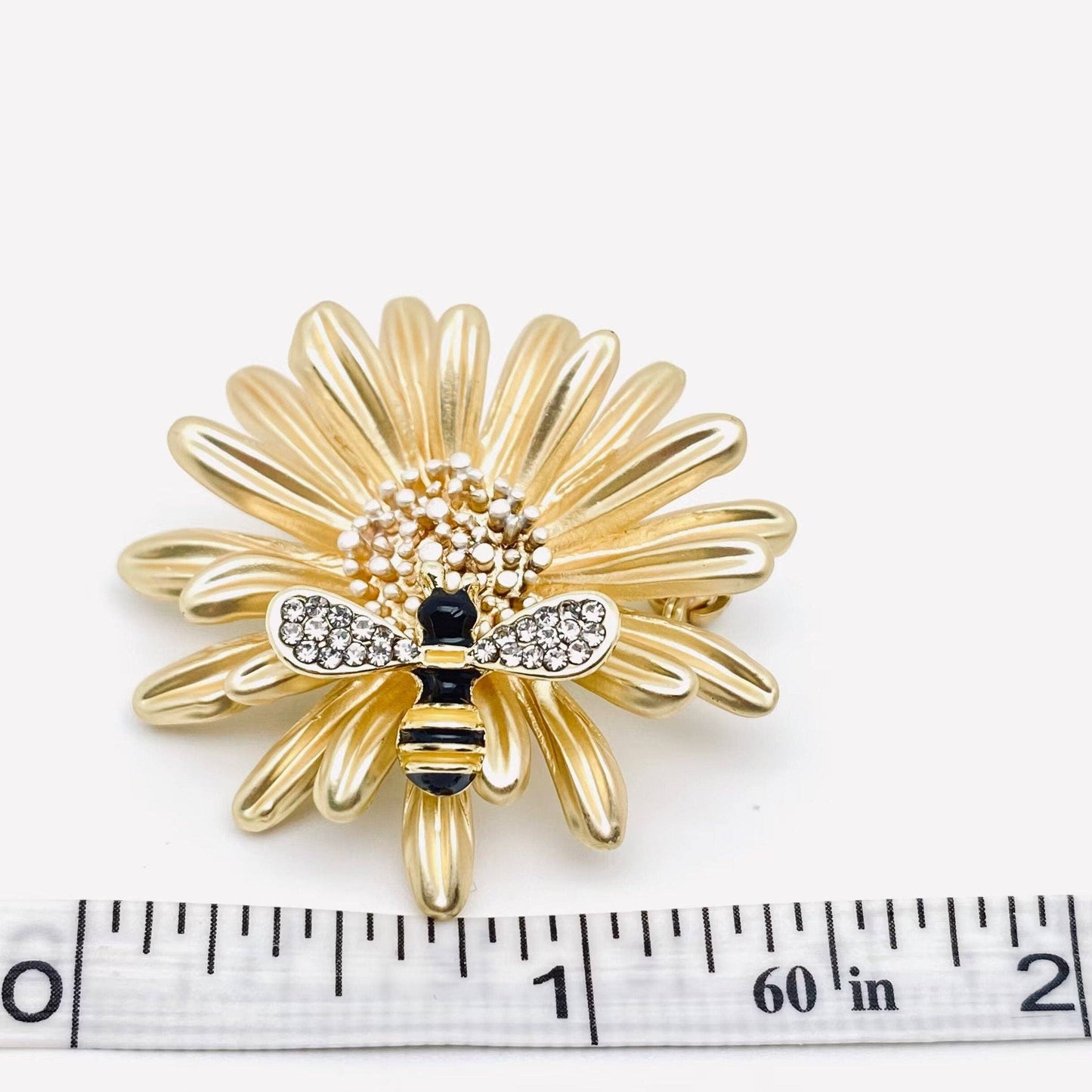 Bee Collecting Nectar on Daisy Brooch