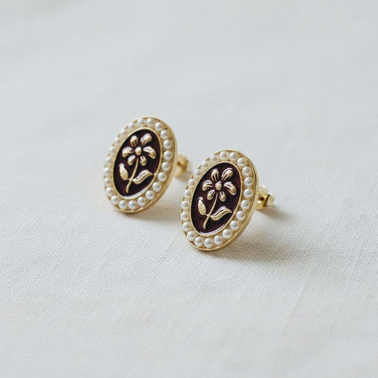 Floral Drop Earrings with Elegant Design