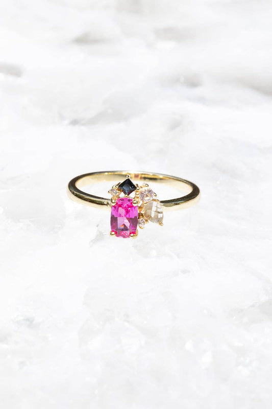 BOUQUET RING- PINK TOPAZ