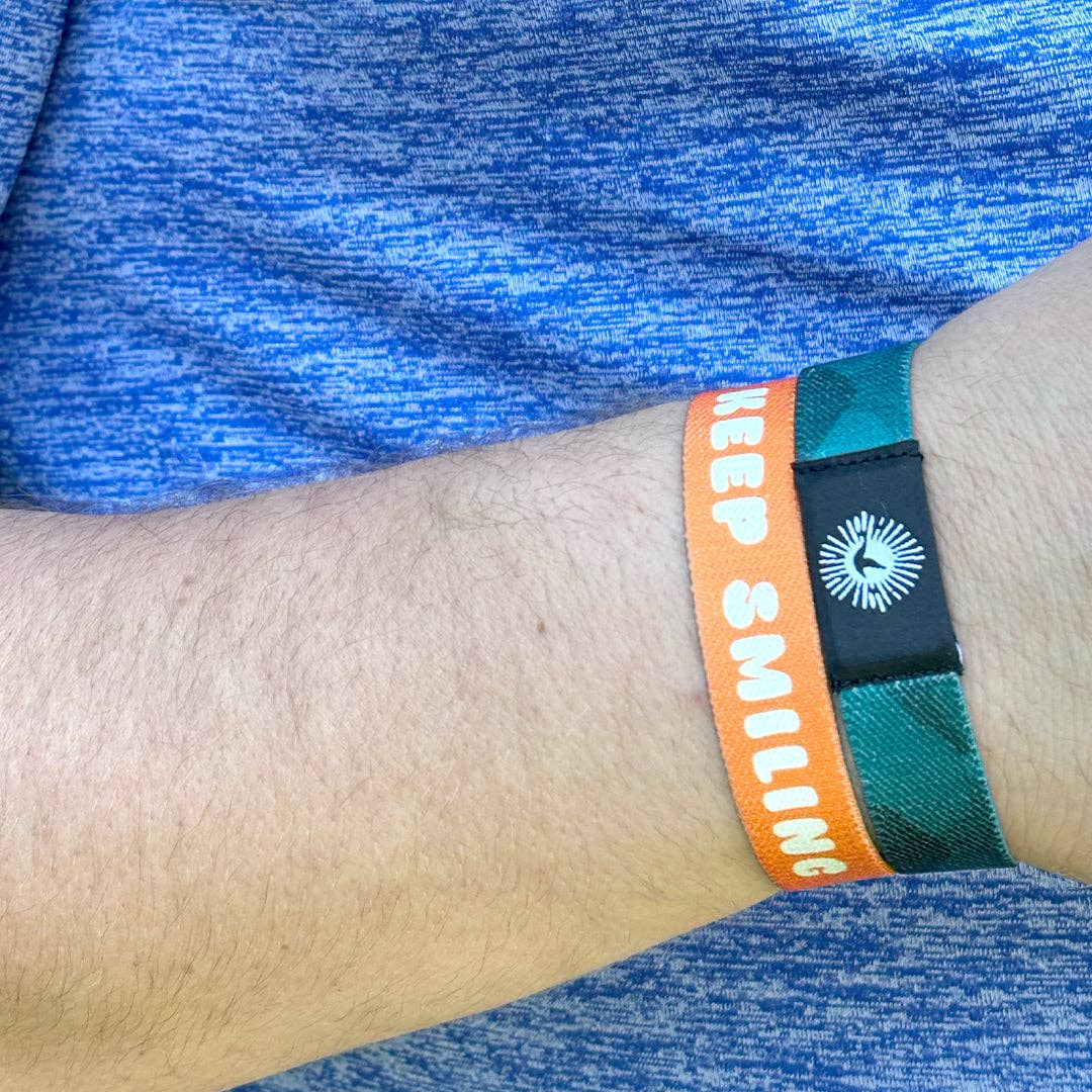 Keep Smiling NFC Positivity Bracelet