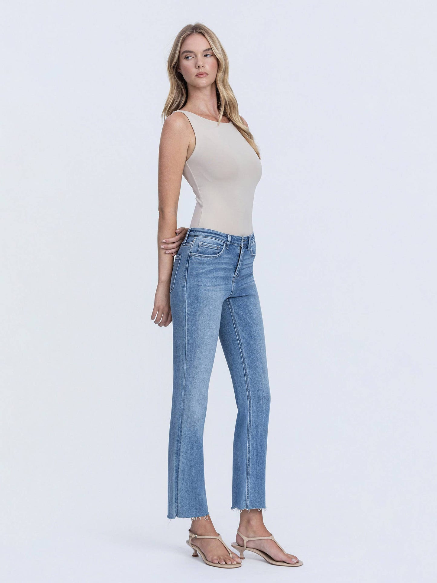 CLEAN CUT RAW HEM CROP FLARE JEANS