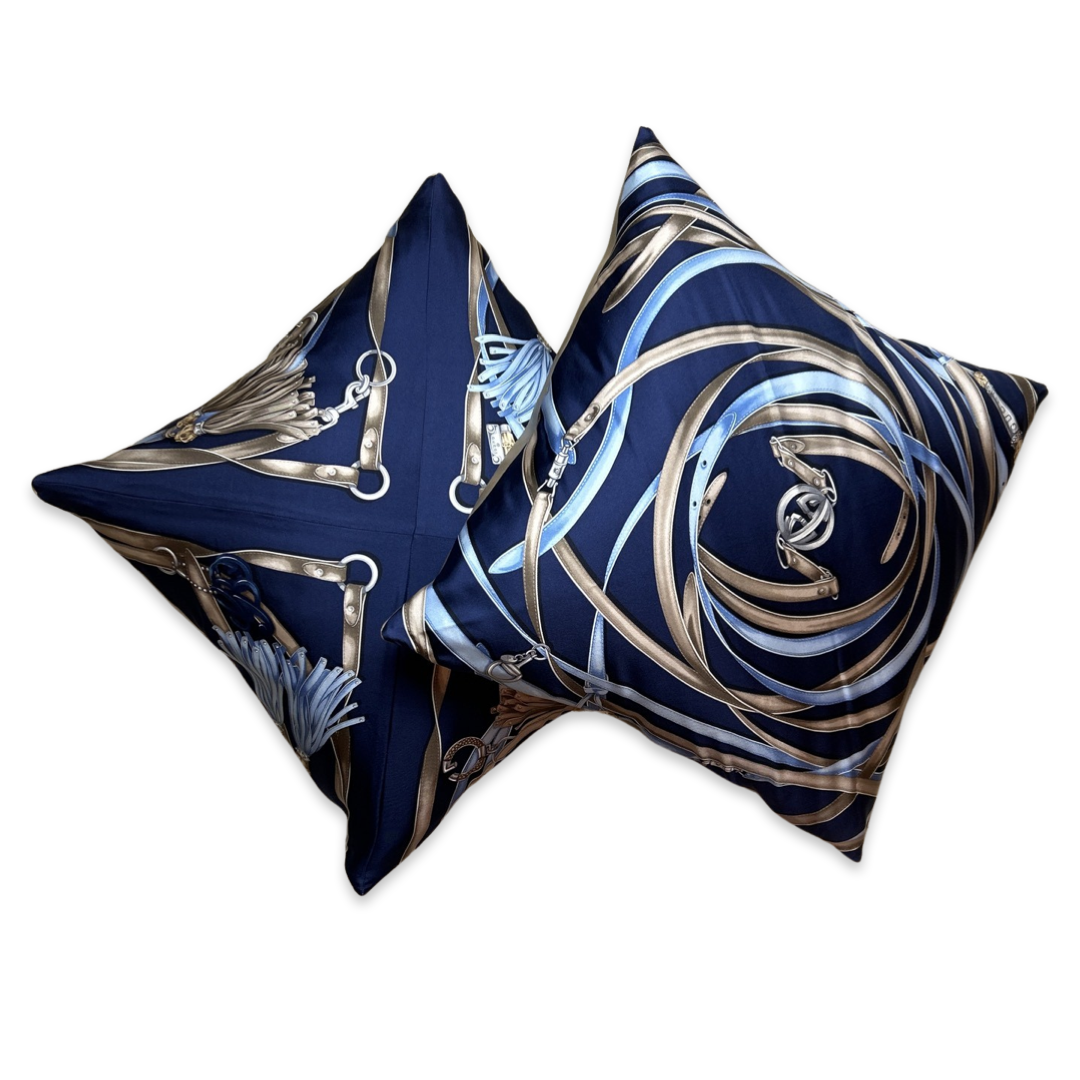 GG Logo Tassel Harness Vintage Silk Scarf Pillows
