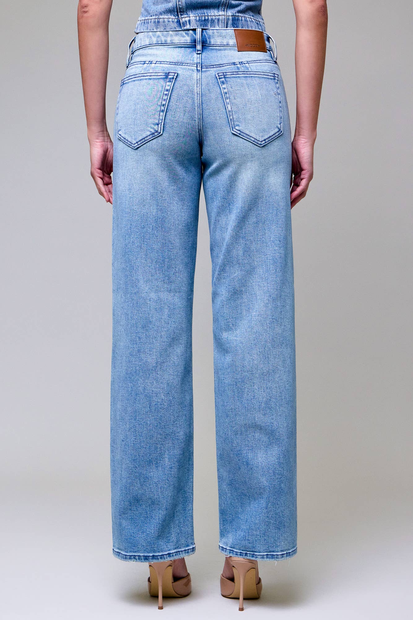 Vintage Wash Mid Rise Dad Jeans