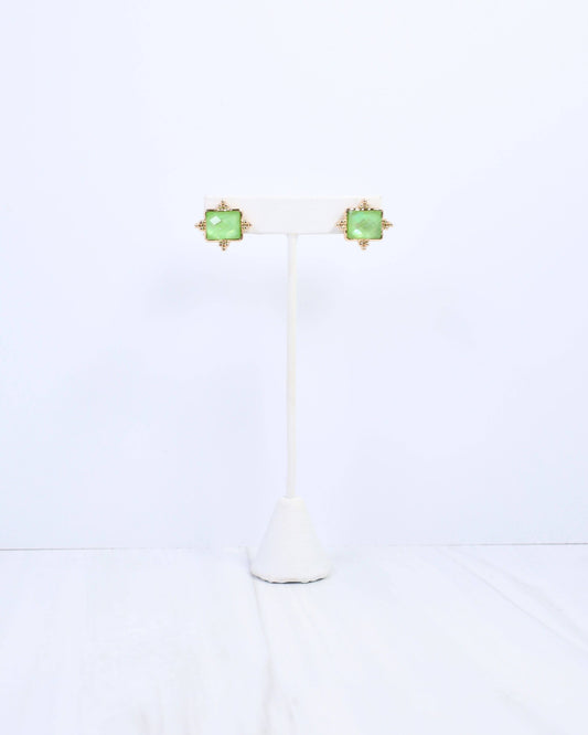 Kerang Square Facited Stud Earring Green