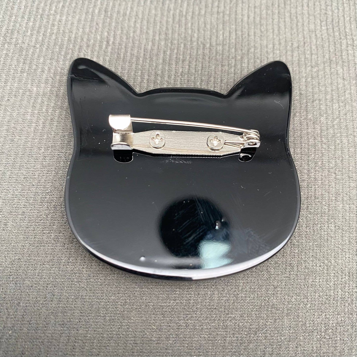 Acrylic Cat's Head Brooch