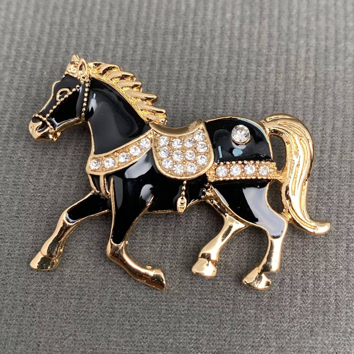 Rhinestone Inlaid Enamel Horse Brooch