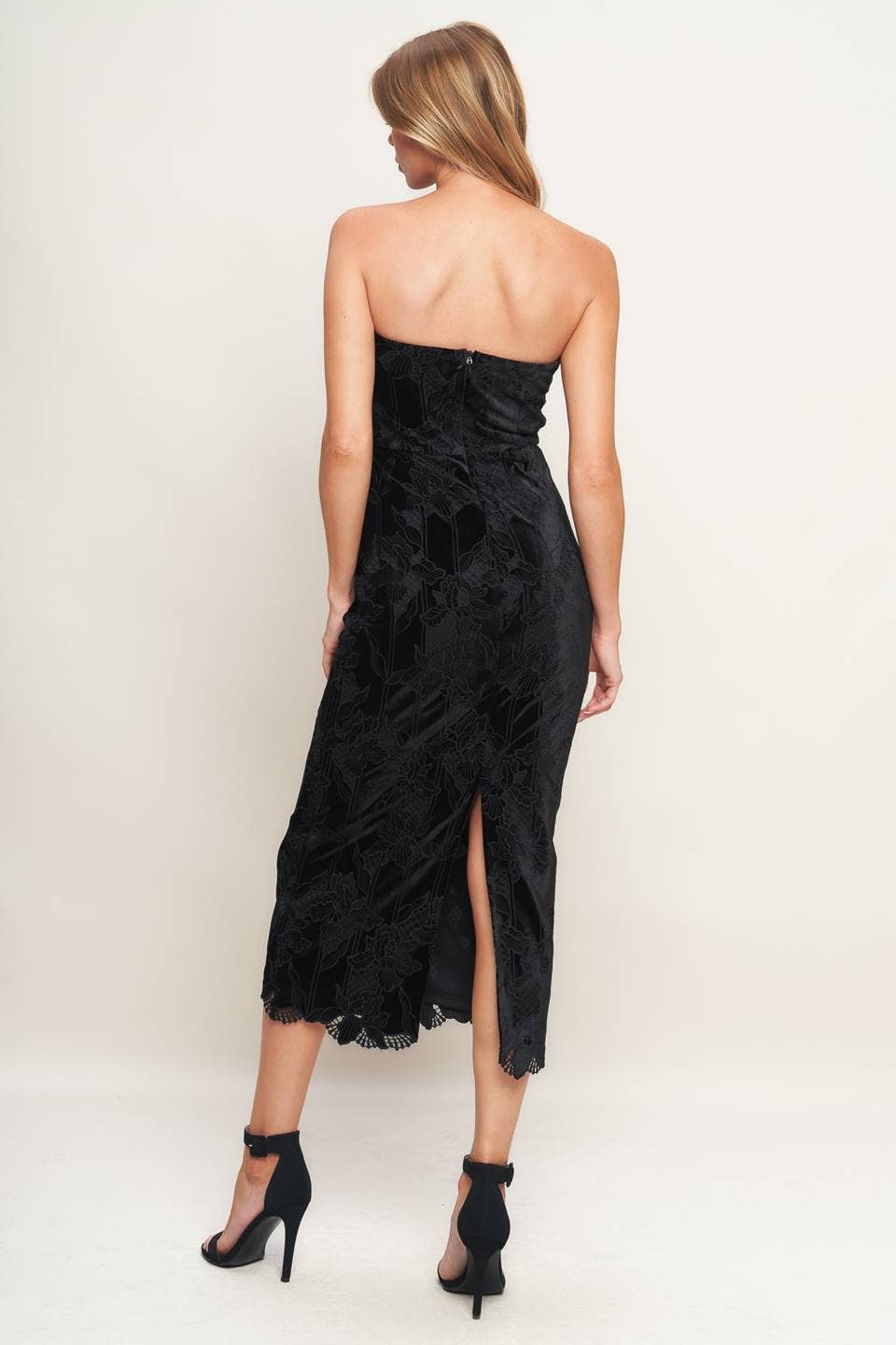 A woven velvet lace midi dress