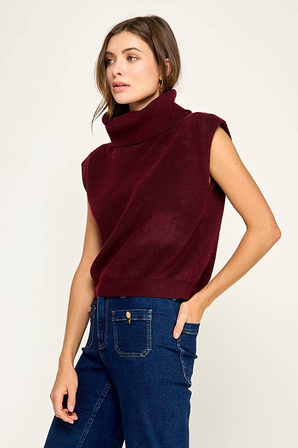 RIBBED SLEEVELESS TURTLENECK SWEATER
