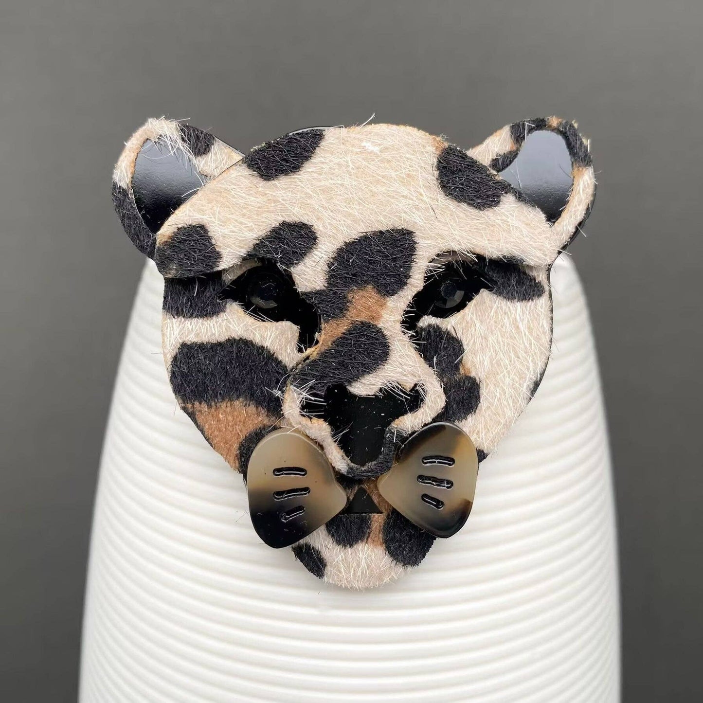 Leopard Head Acrylic Brooch