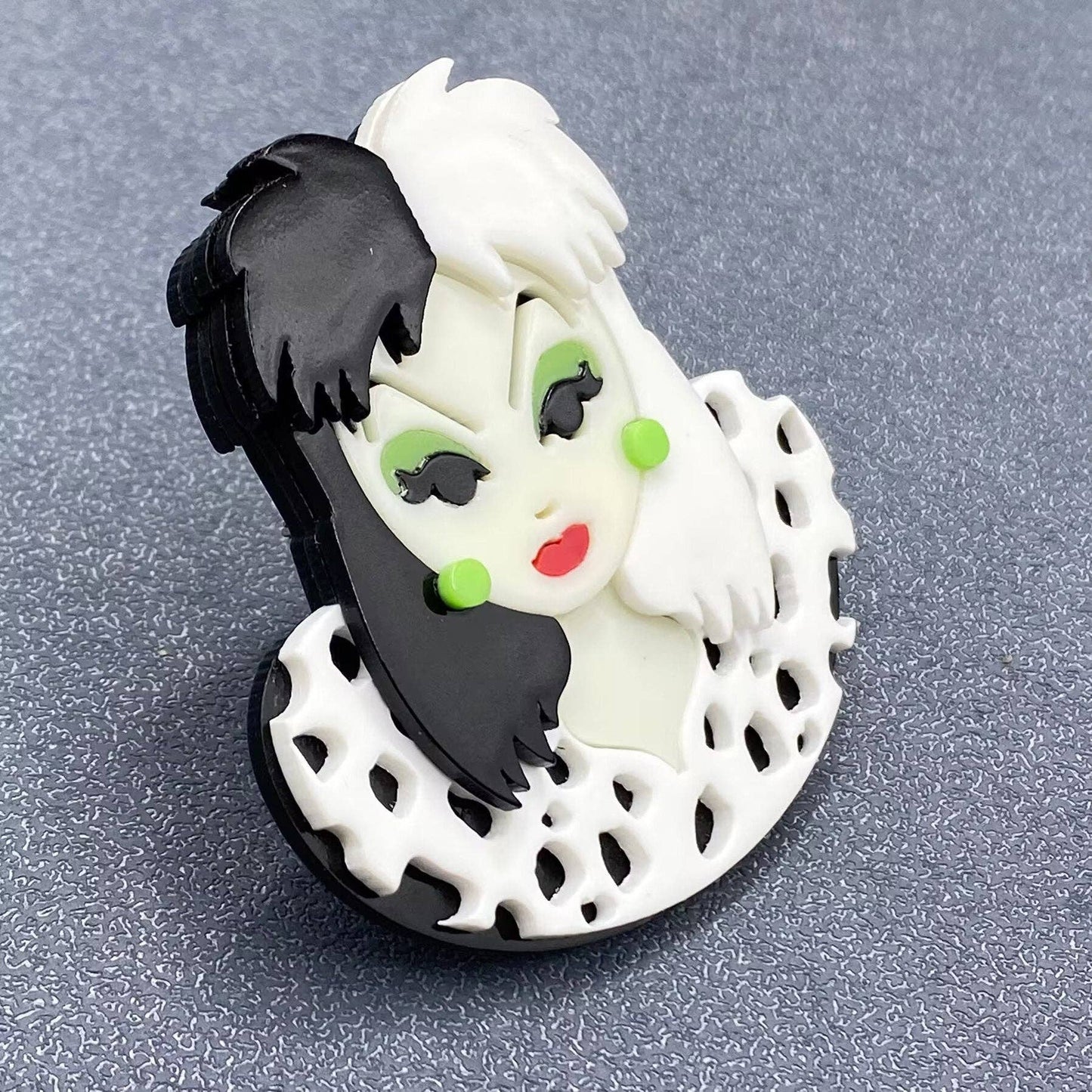 Creative Beauty Acrylic Brooch