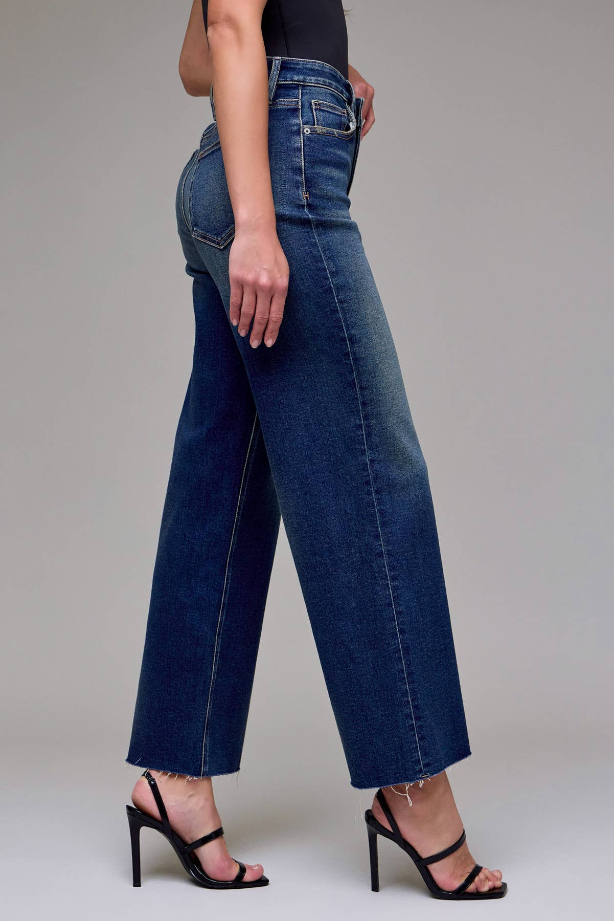 Dark Vintage Clean Stretch Jeans