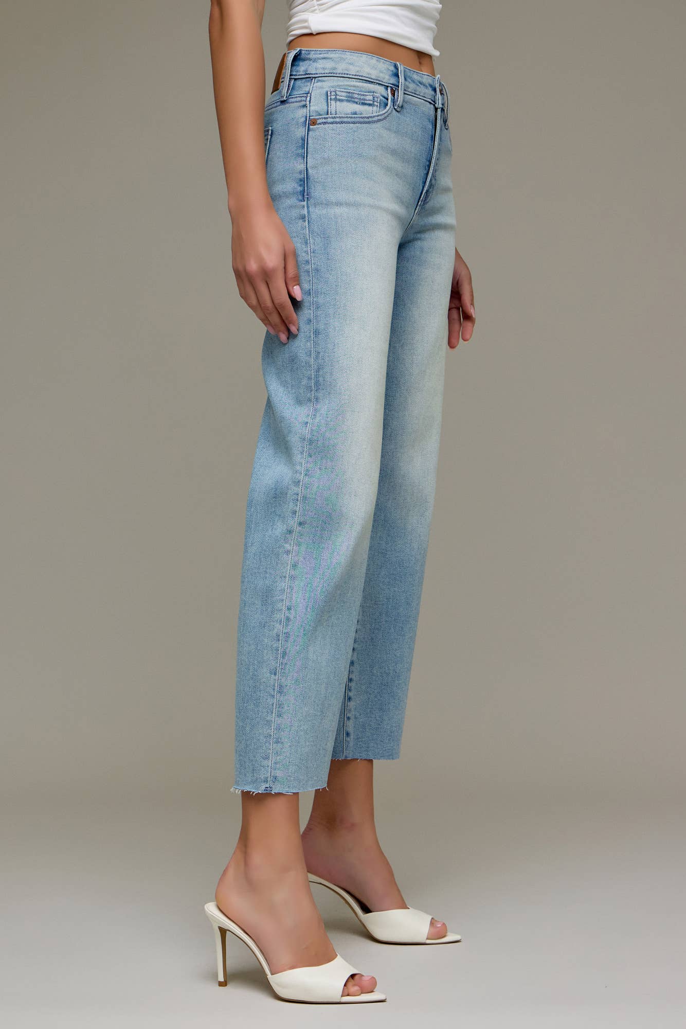 Light Wash Clean Stretch Cropped Classic Straight