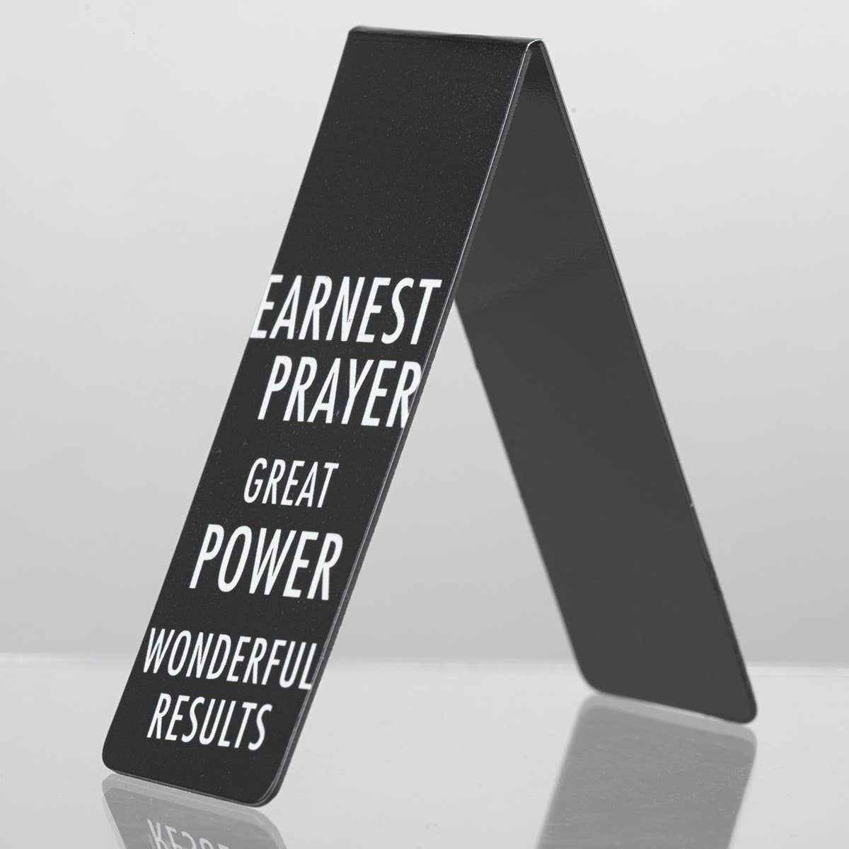 Magnetic Bookmark Set Cross