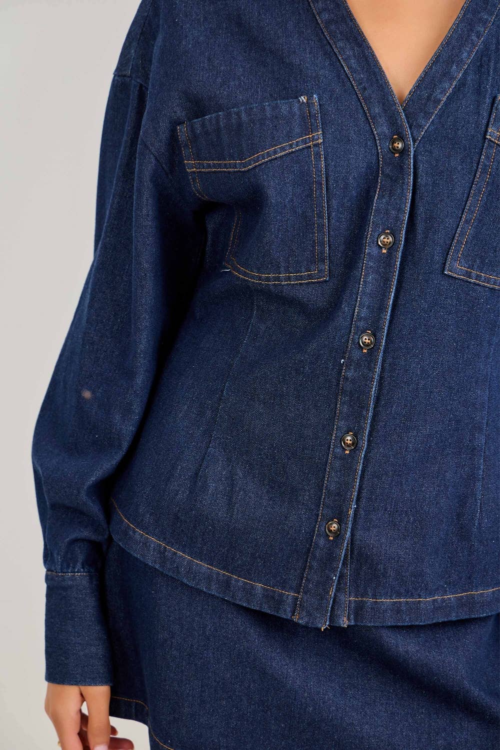 DENIM BUTTON UP LONG SLEEVE TOP