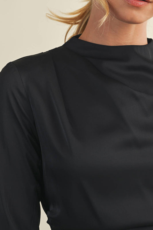 HIGH NECK RUCHED TOP