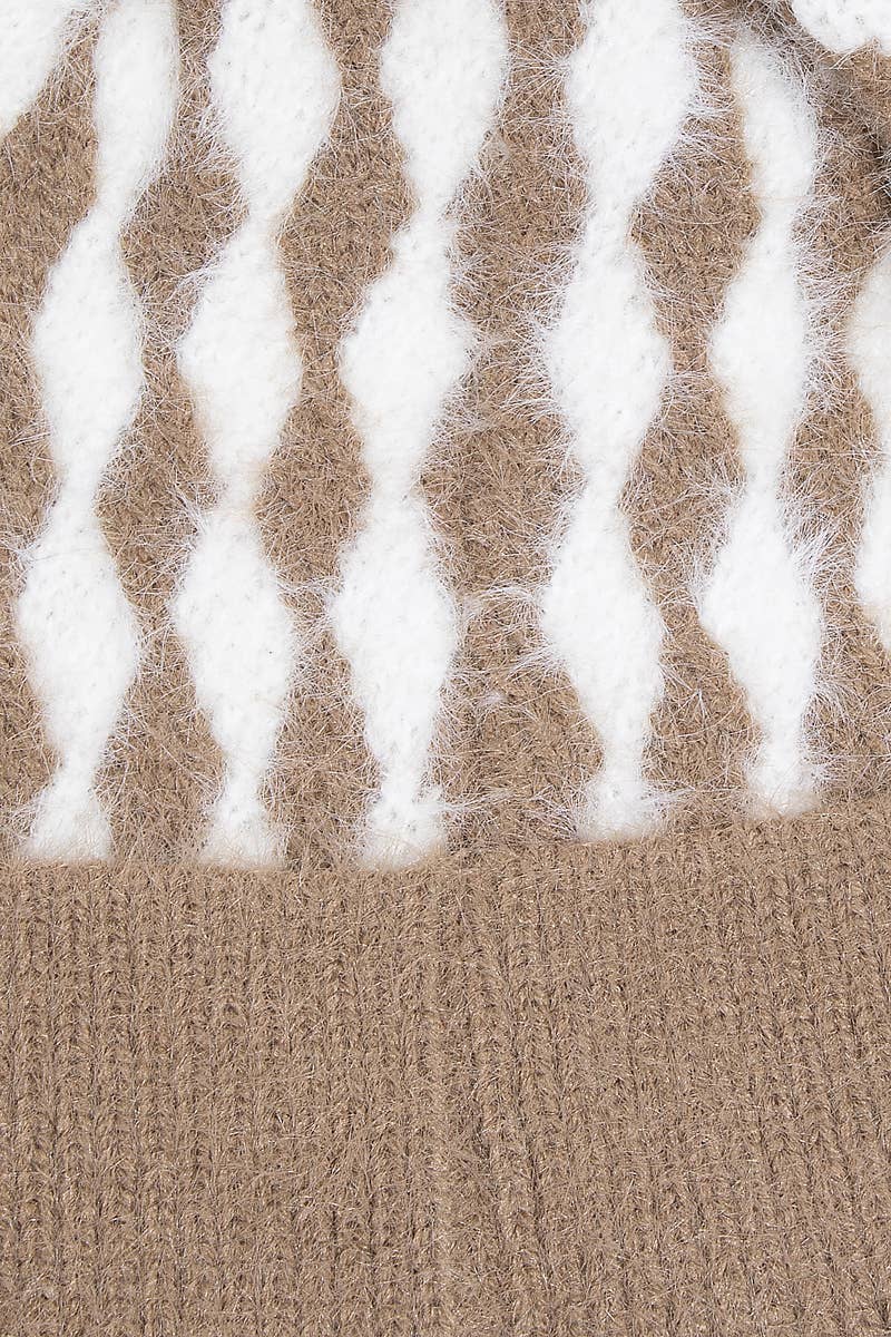 Abstract Diamond Stripe Knit Pom Pom Beanie